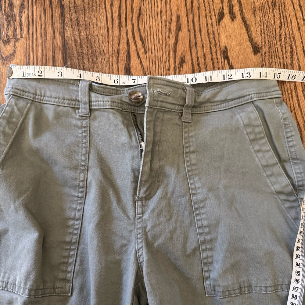 3/$20 ❤️A New Day High Rise Green Pants, size 4 - Picture 5 of 5